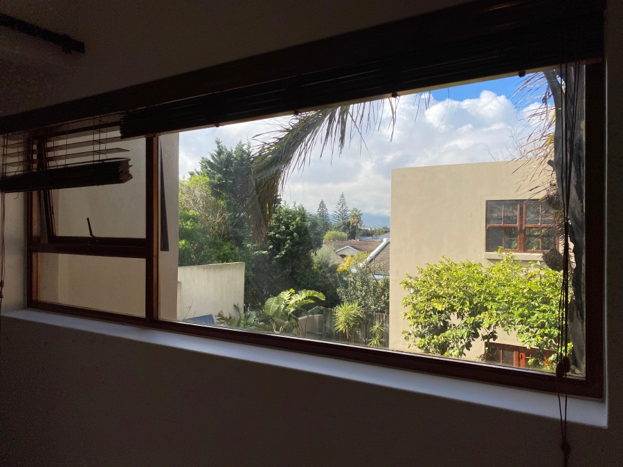 To Let 1 Bedroom Property for Rent in Flamingo Vlei Western Cape